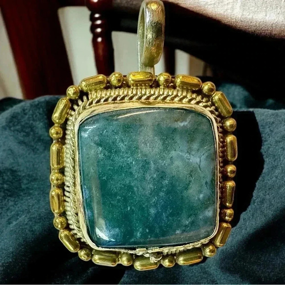 Handmade Moss Agate Pendant - Picture 3 of 9